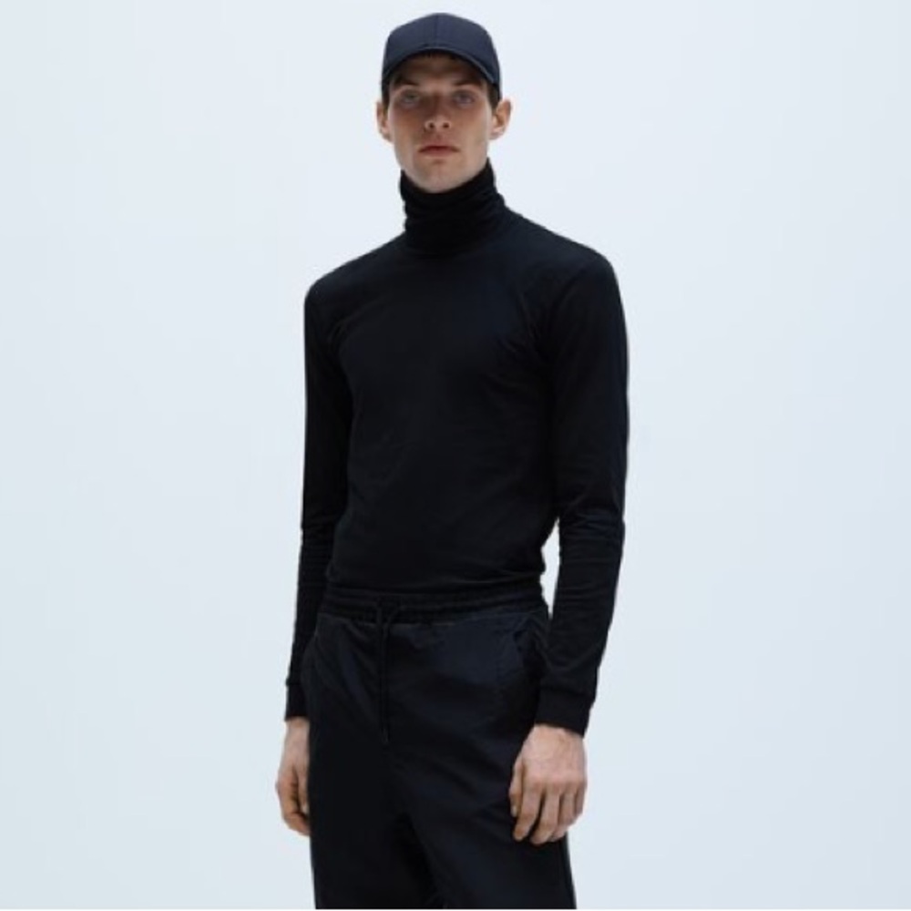 NWOT Zara Mock Neck Top Black